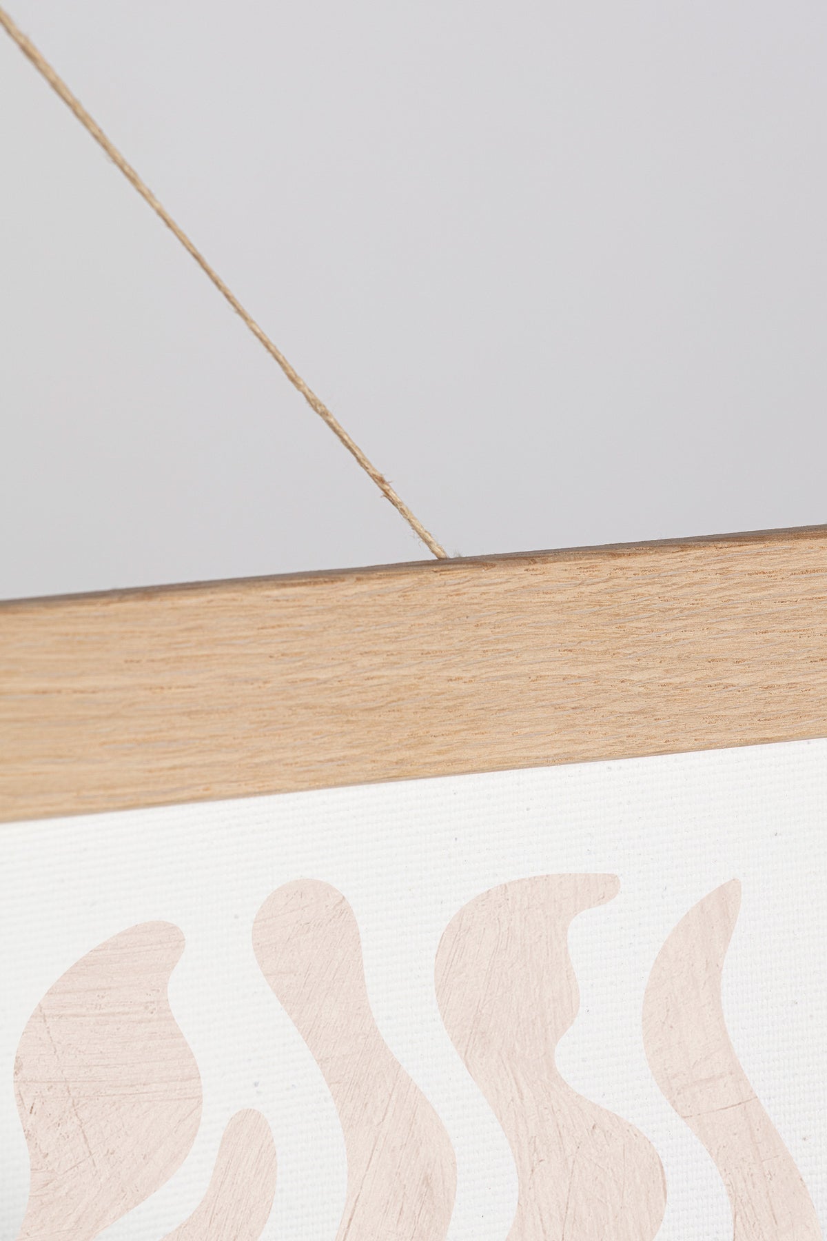 Hanging Canvas Leaf