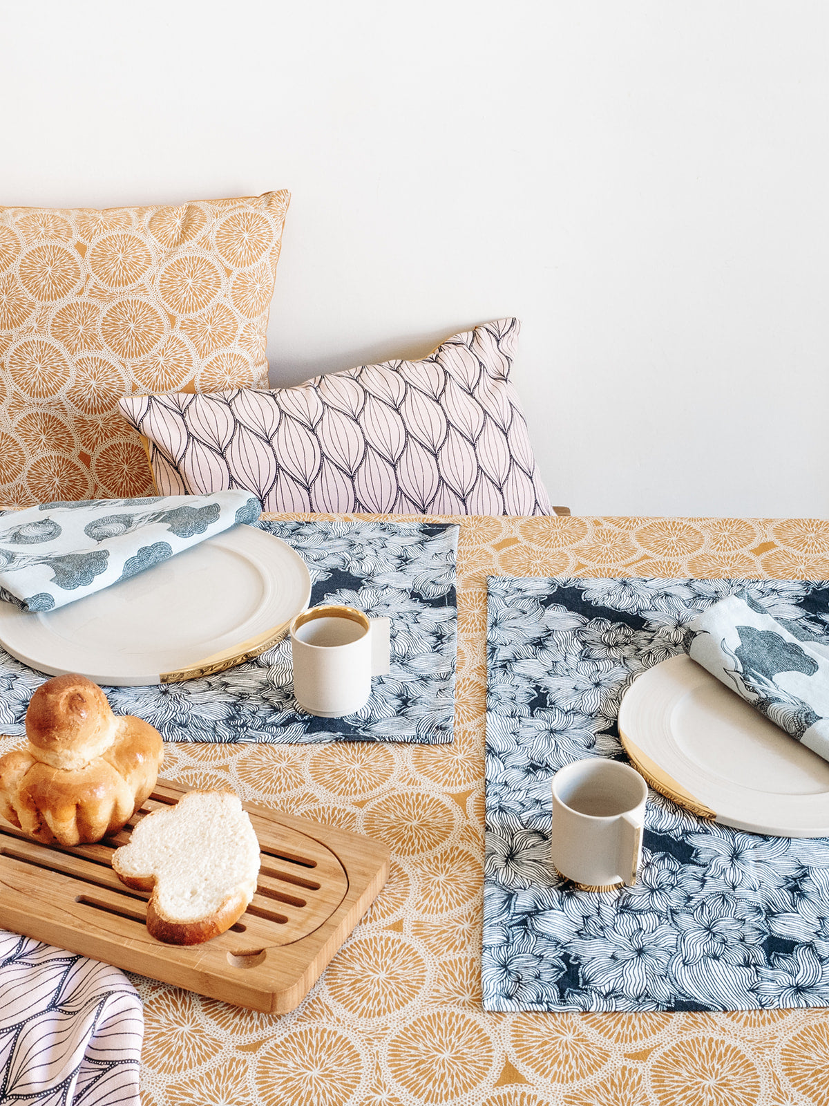 Nappe et 4 serviettes assorties 34 Caramel