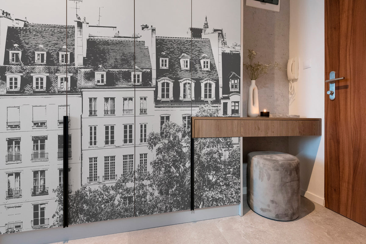 Grands Boulevards cupboard adhesive